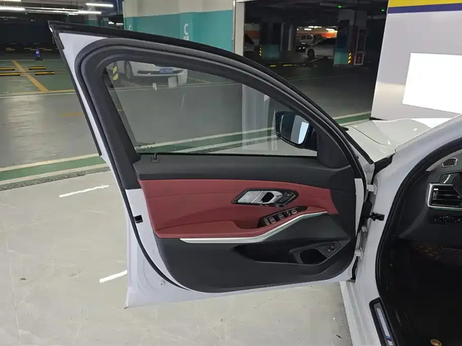 [object Object] 3 Series 2021 из CN, фото 7