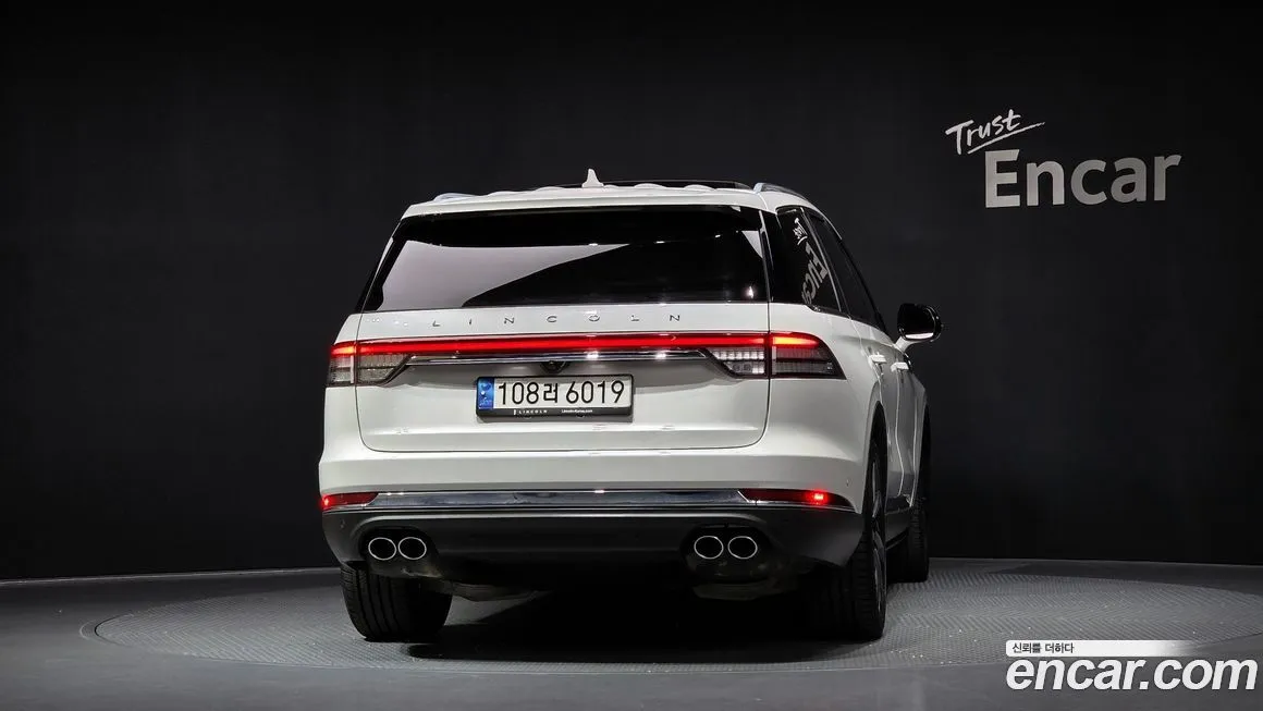 Lincoln Aviator 2023 из KR, фото 4