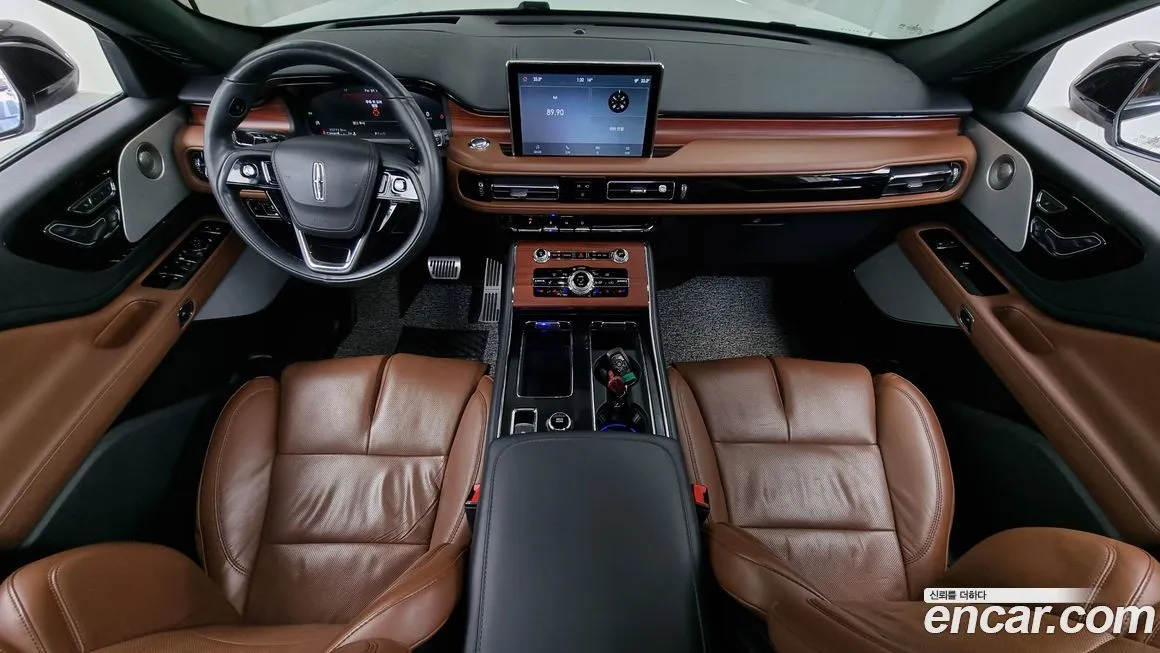 Lincoln Aviator 2023 из KR, фото 7