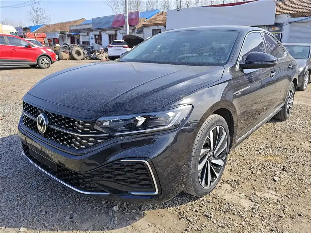 Volkswagen Passat 2022 из CN, фото 1
