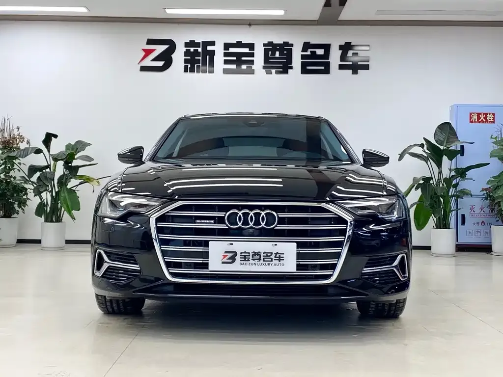 Audi A6L 2023 из CN, фото 2
