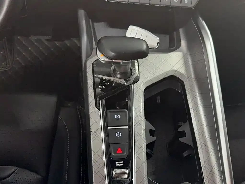 Geely Xingrui 2021 из CN, фото 9