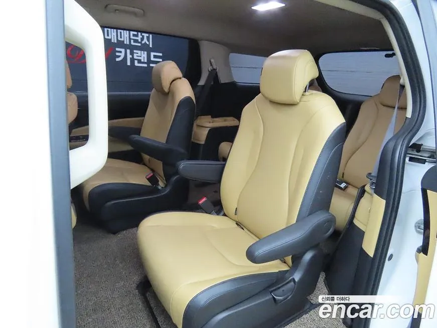 Kia Carnival 2023 из KR, фото 7