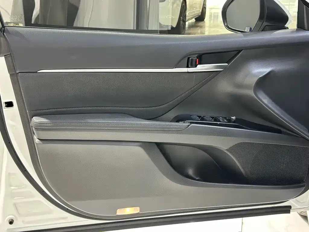 Toyota Camry 2022 из CN, фото 10