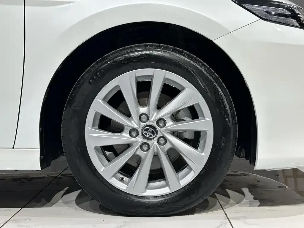 Toyota Camry 2022 из CN, фото 4