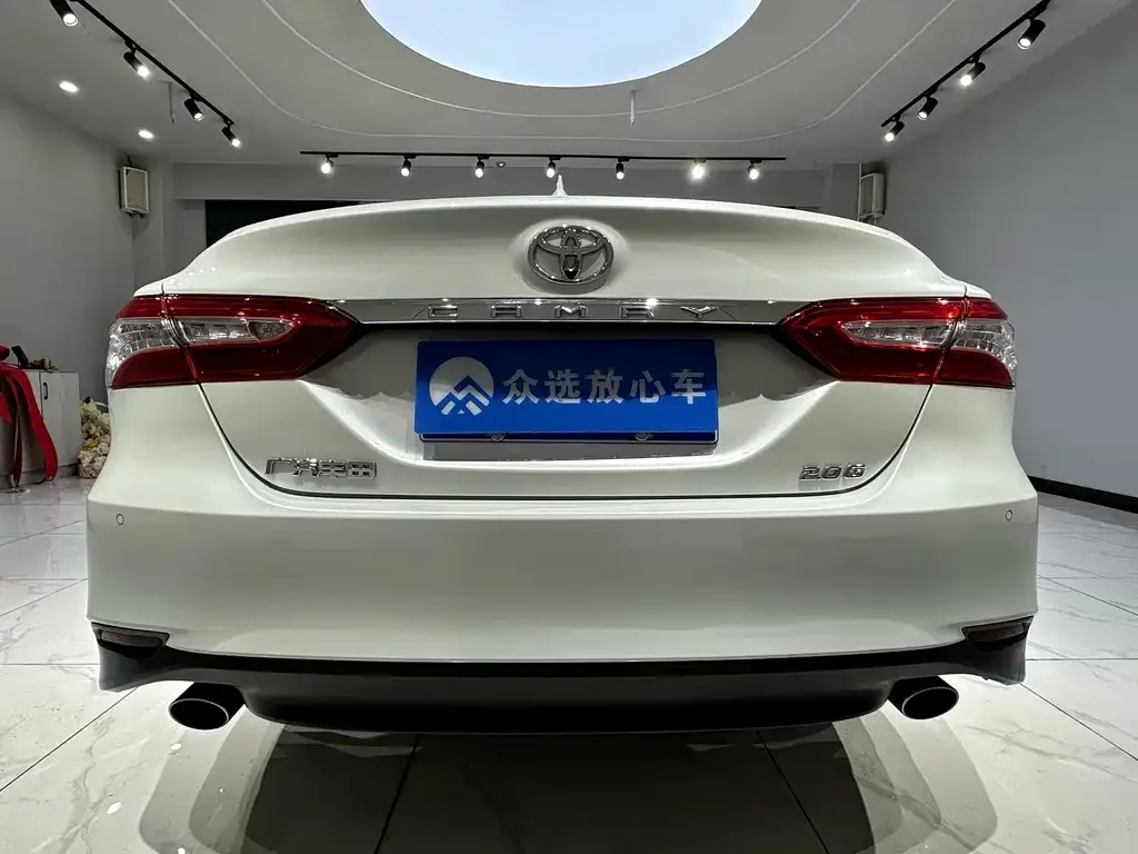Toyota Camry 2022 из CN, фото 8