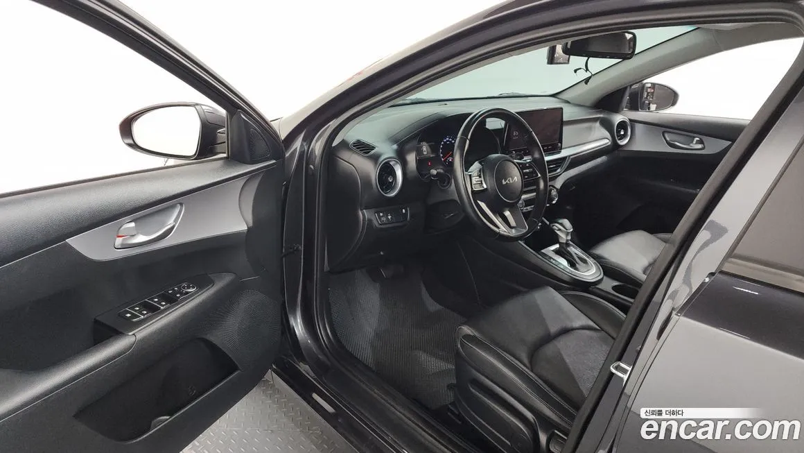 Kia K3 2022 из KR, фото 10