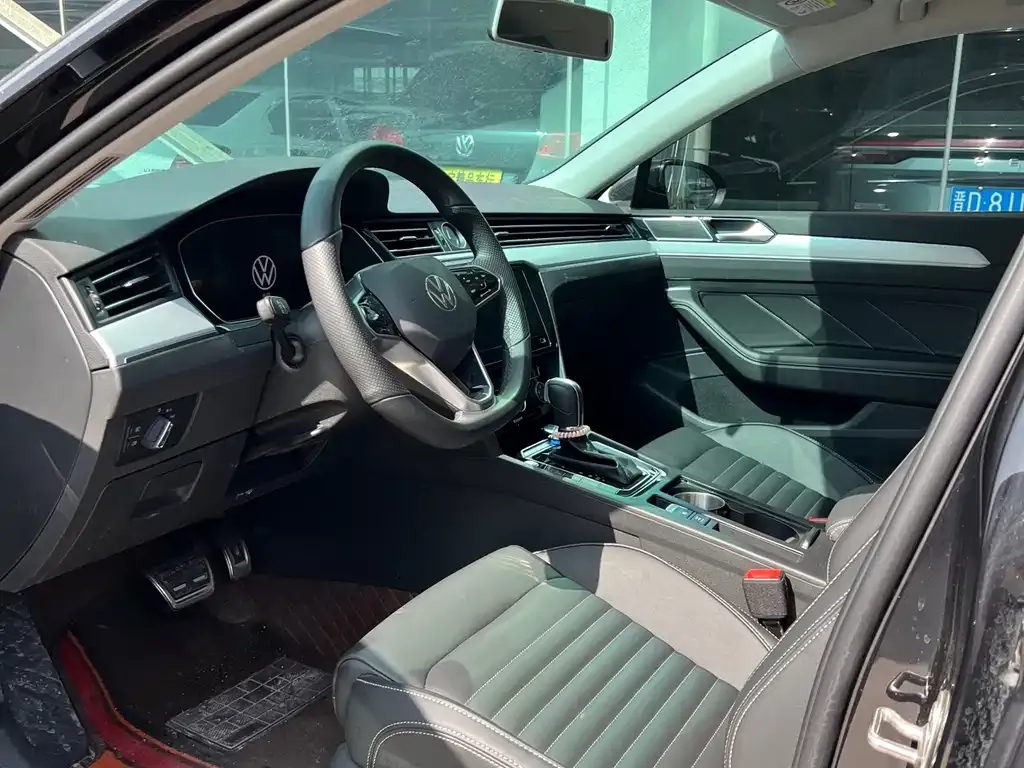 Volkswagen Magotan 2024 из CN, фото 2