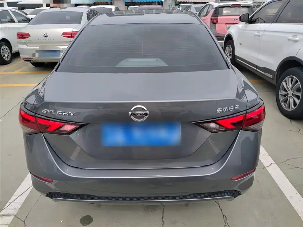 Nissan Sylphy 2022 из CN, фото 6