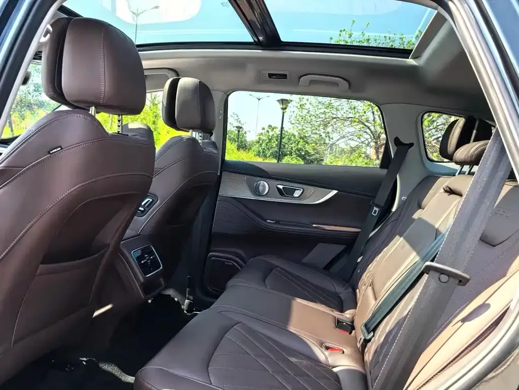 Chery Tiggo 8 PRO 2023 из CN, фото 6