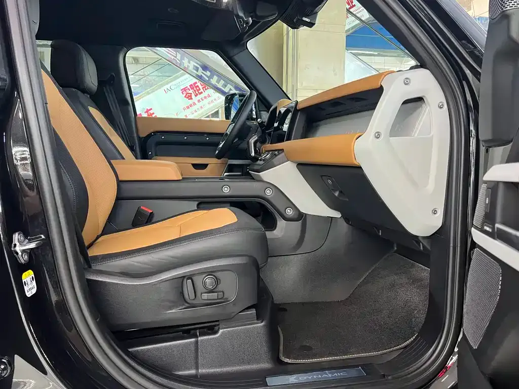 Land Rover Defender 2024 из CN, фото 5