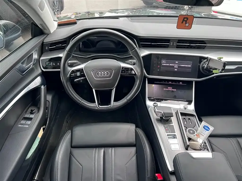 Audi A7 2024 из CN, фото 4