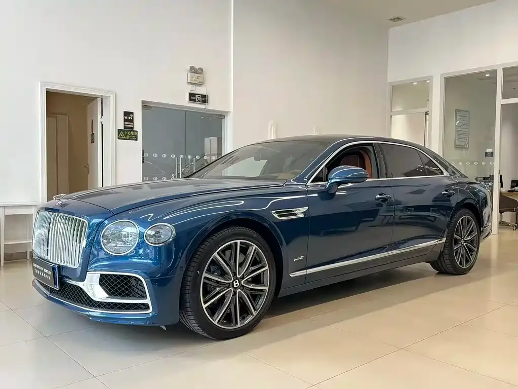 Bentley Flying Spur 2022 из CN, фото 1