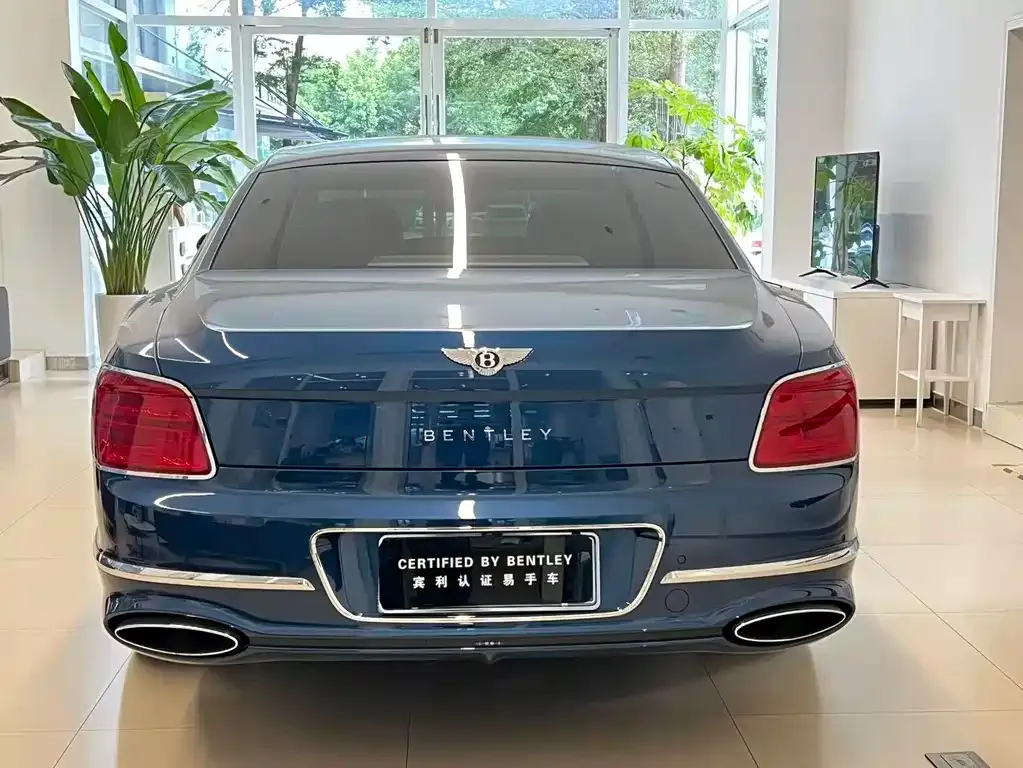Bentley Flying Spur 2022 из CN, фото 5