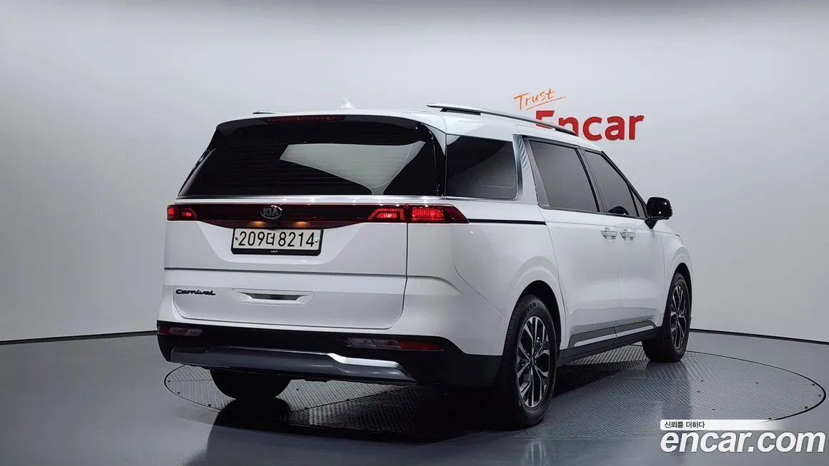 Kia Carnival 2021 из KR, фото 2