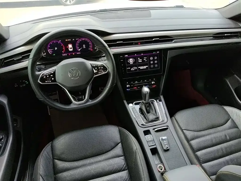 Volkswagen CC 2022 из CN, фото 10