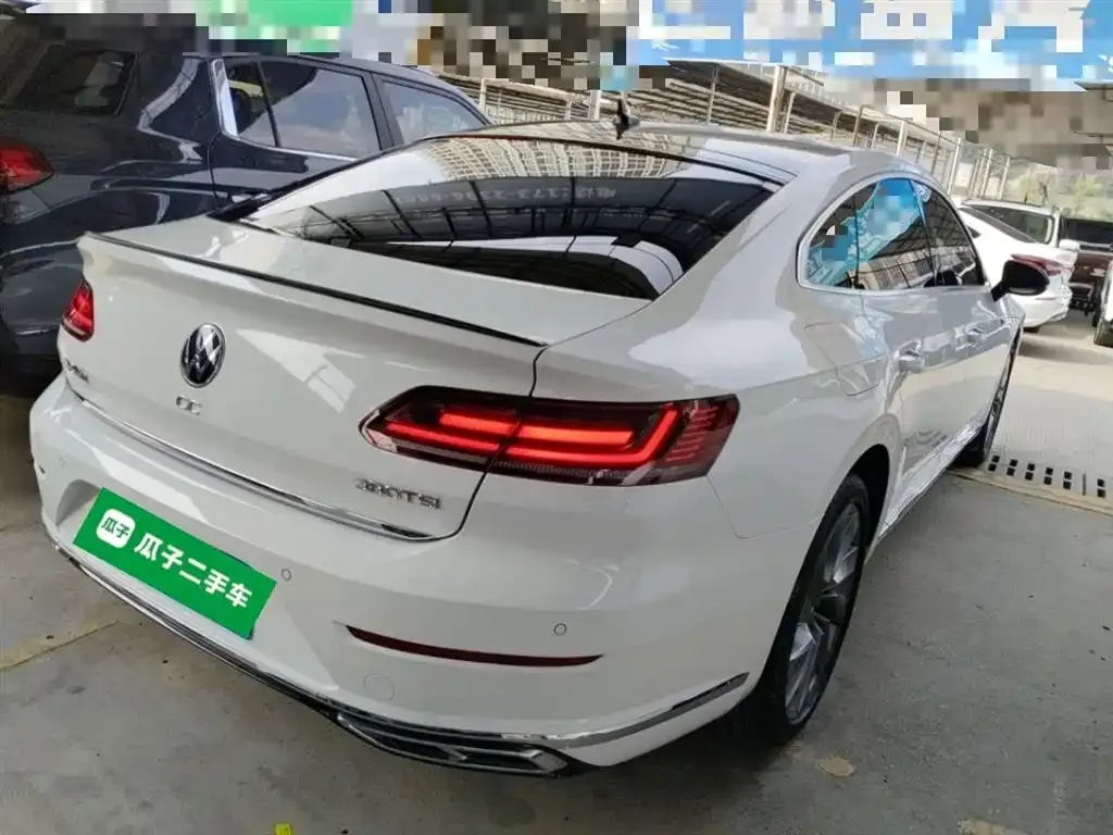 Volkswagen CC 2022 из CN, фото 7