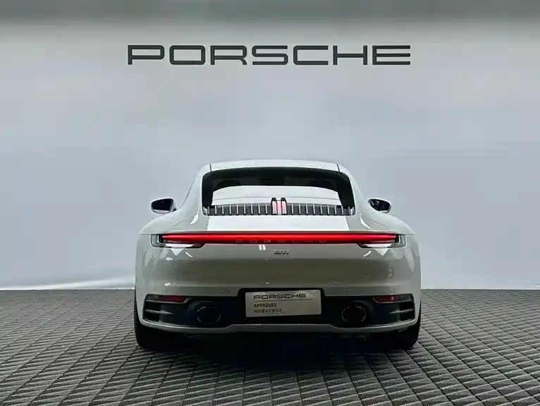 Porsche 911 2023 из CN, фото 5
