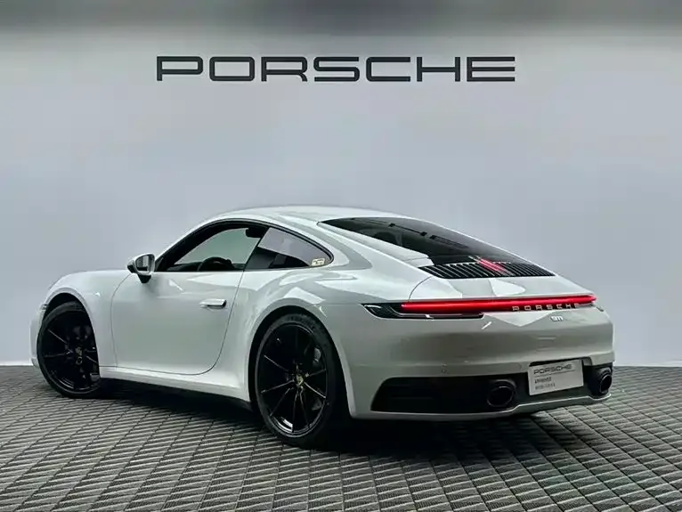 Porsche 911 2023 из CN, фото 6