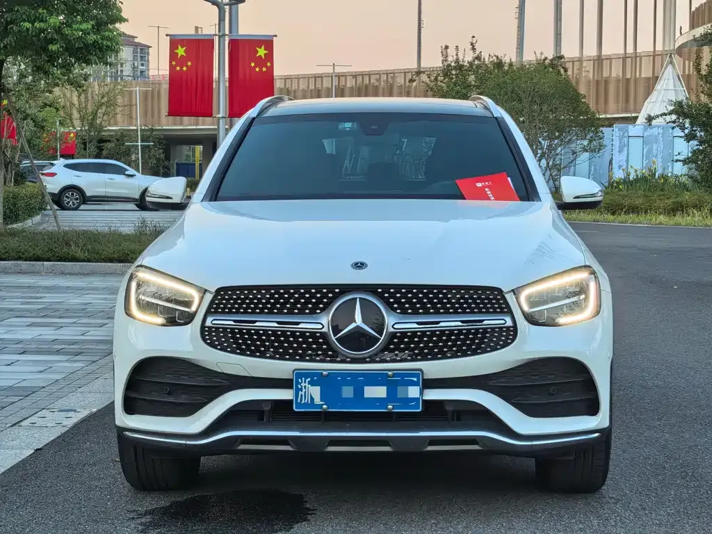 Mercedes-Benz GLC 2023 из CN, фото 2