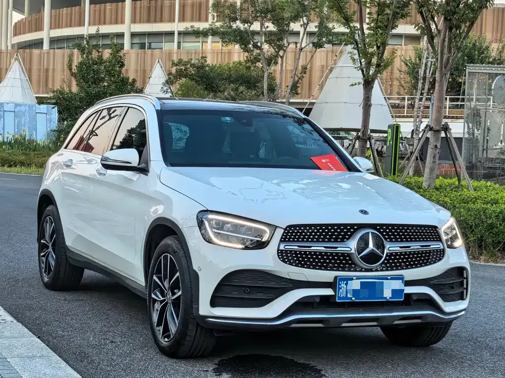 Mercedes-Benz GLC 2023 из CN, фото 3