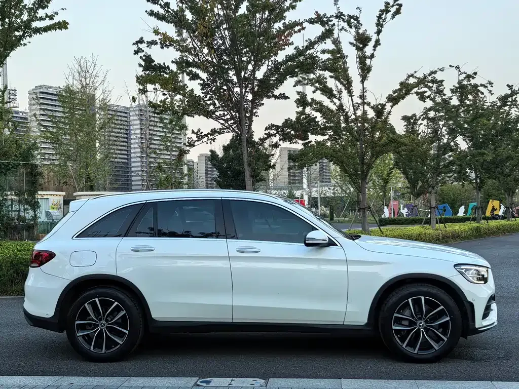 Mercedes-Benz GLC 2023 из CN, фото 7