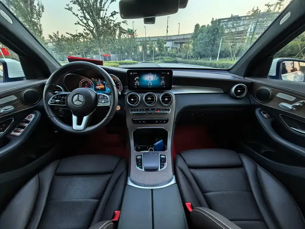 Mercedes-Benz GLC 2023 из CN, фото 8