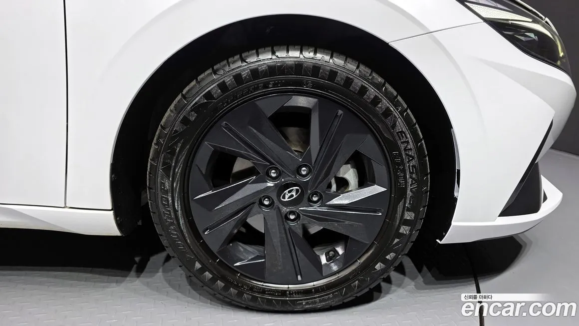 Hyundai AVANTE 2022 из KR, фото 5
