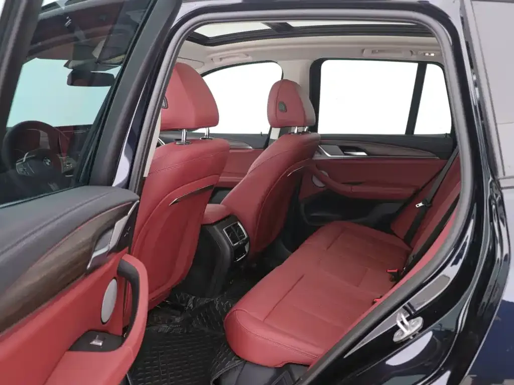 BMW X3 2024 из CN, фото 7