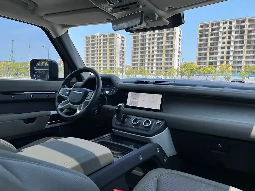 Land Rover Defender 2021 из CN, фото 8