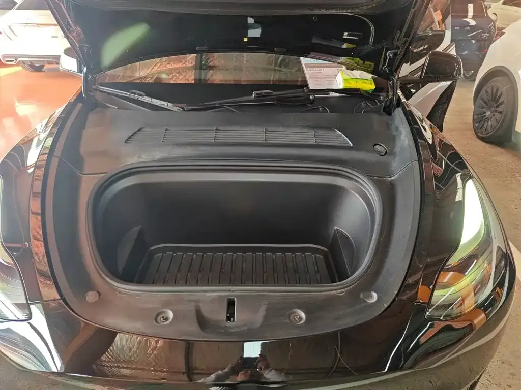 Tesla Model Y 2022 из CN, фото 10