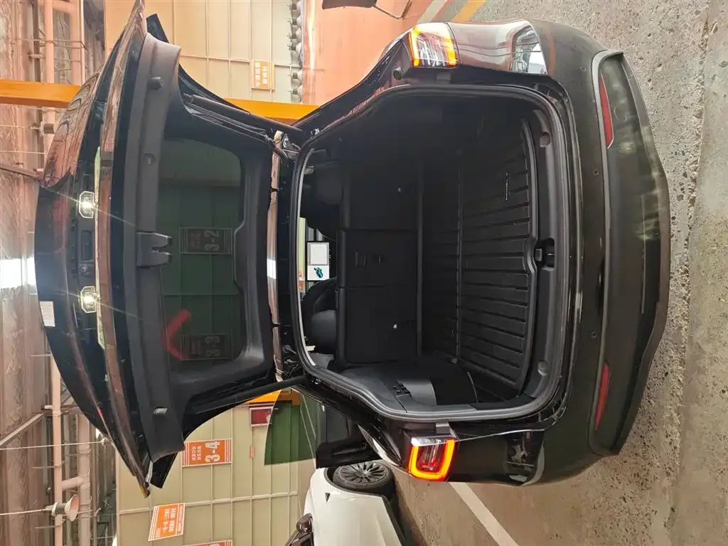 Tesla Model Y 2022 из CN, фото 9