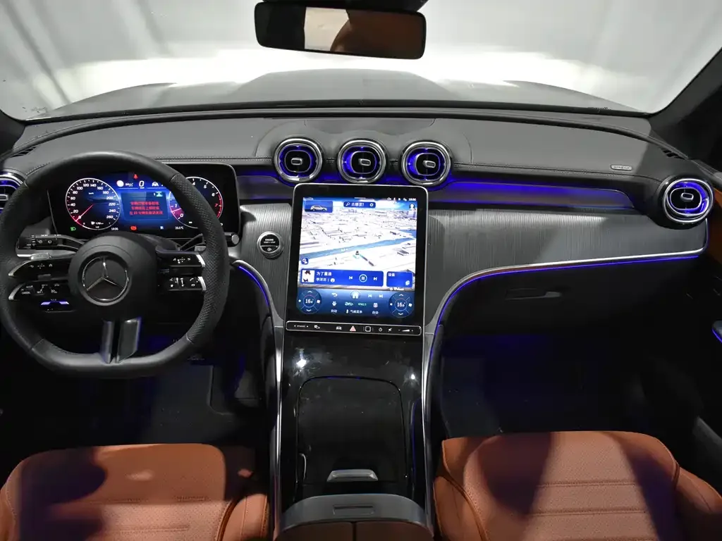 Mercedes-Benz GLC 2024 из CN, фото 4