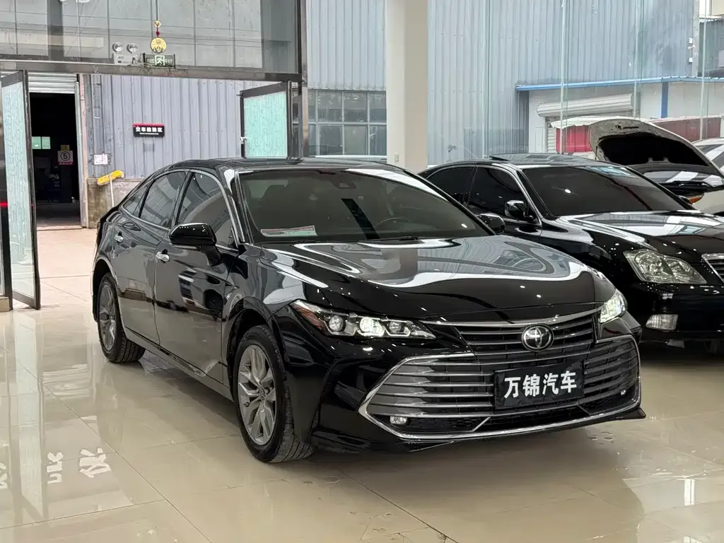 Toyota Avalon 2022 из CN, фото 3