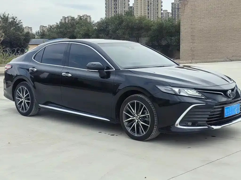 Toyota Camry 2023 из CN, фото 3