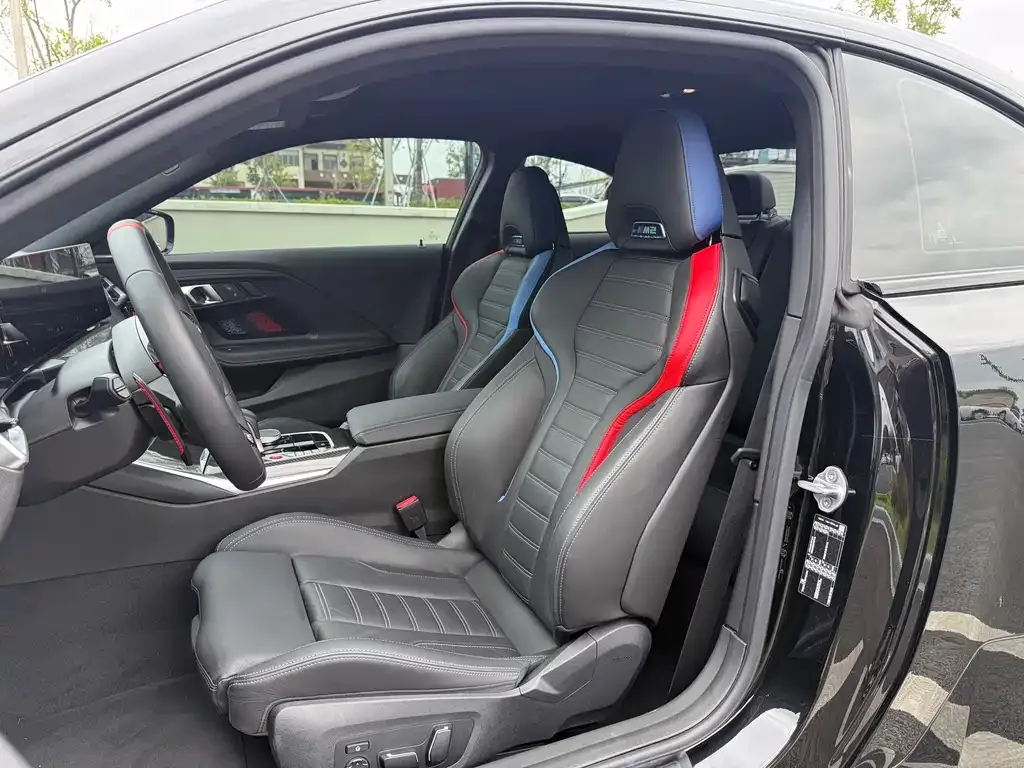 BMW M2 2025 из CN, фото 8