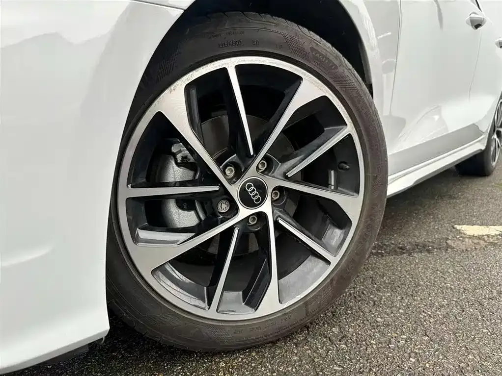 Audi A3 2024 из CN, фото 7