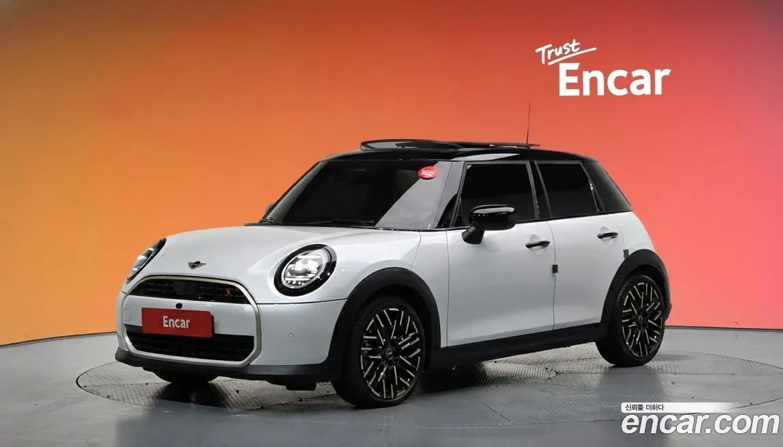 Mini Cooper 2025 из KR, фото 1