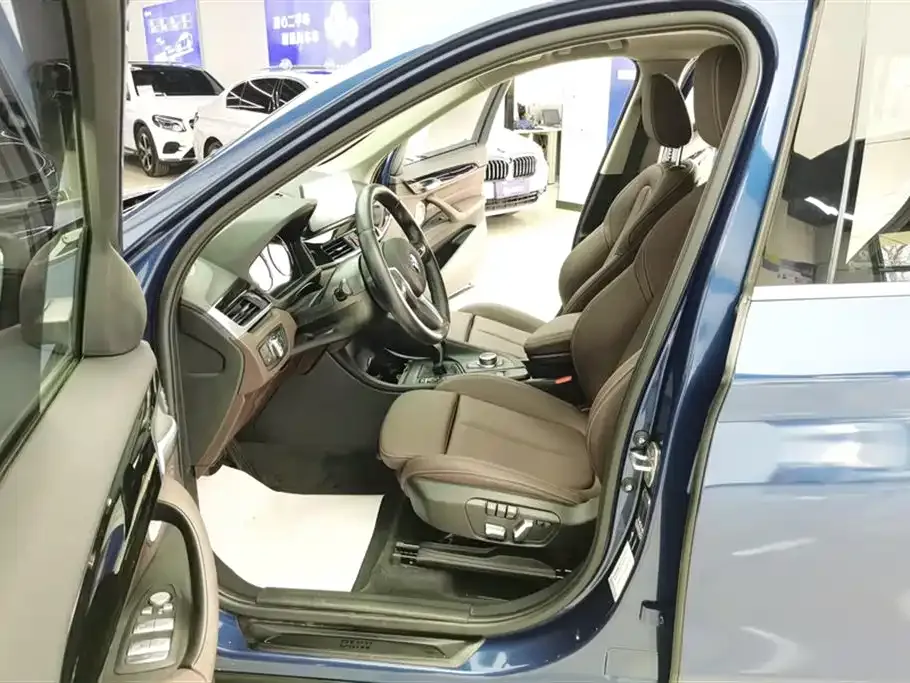 BMW X1 2022 из CN, фото 9