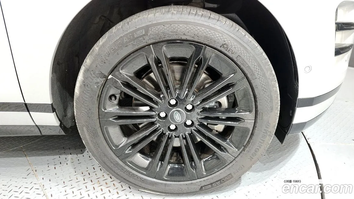 Land Rover Range Rover Evoque 2024 из KR, фото 5