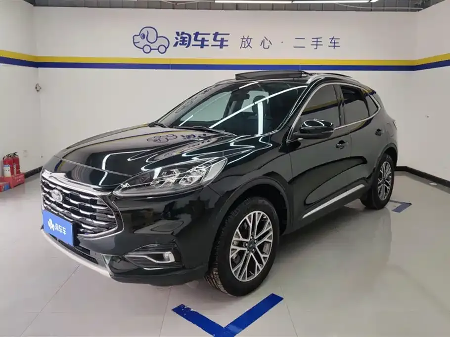 Ford Escape 2023 из CN, фото 1