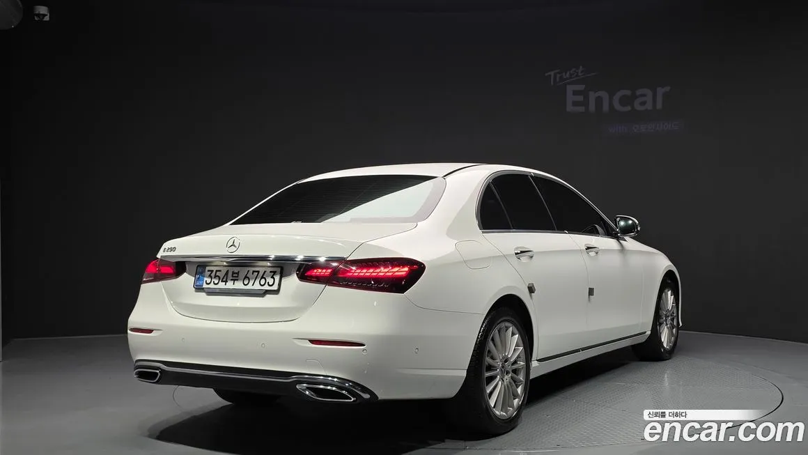 Mercedes-Benz E-Class 2021 из KR, фото 2