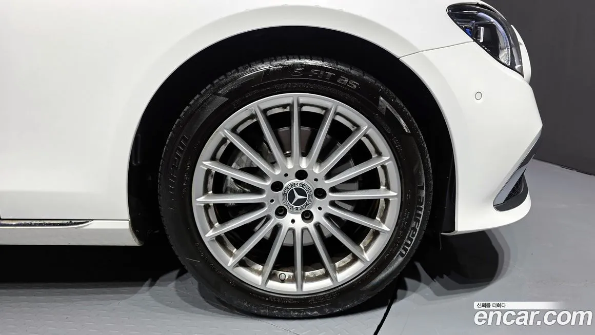 Mercedes-Benz E-Class 2021 из KR, фото 5