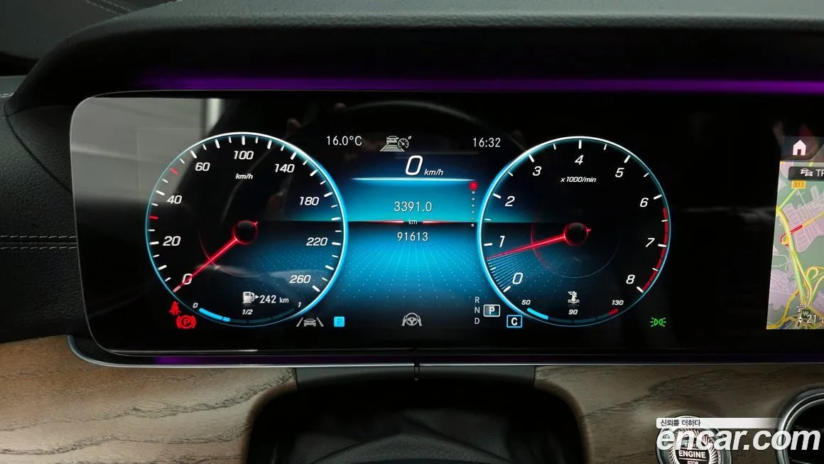 Mercedes-Benz E-Class 2021 из KR, фото 8