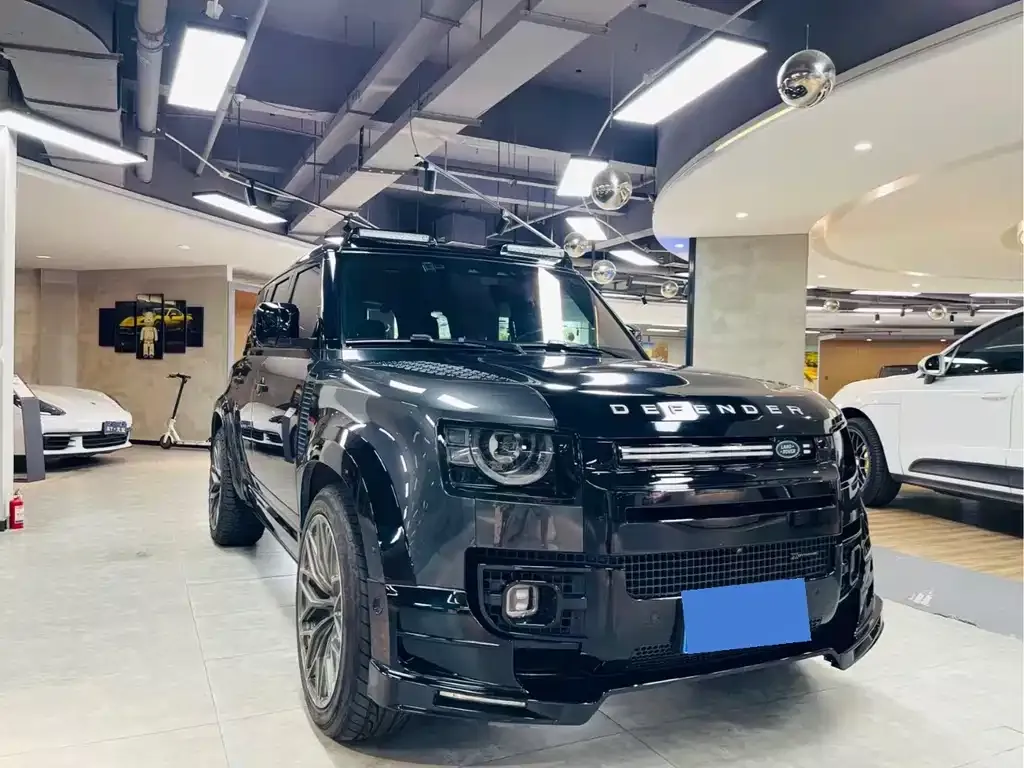 Land Rover Defender 2023 из CN, фото 2