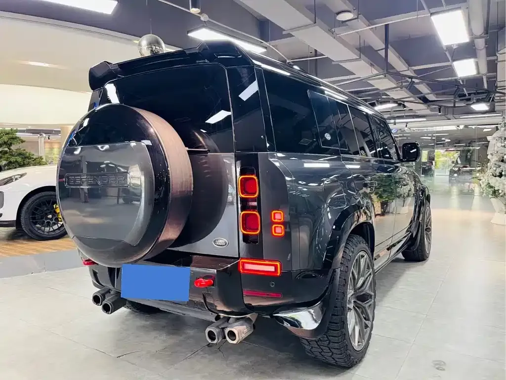 Land Rover Defender 2023 из CN, фото 8