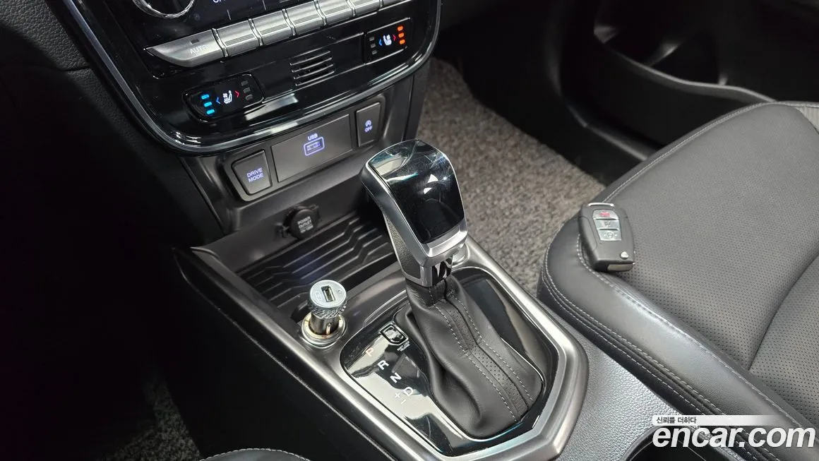 KG Mobility (Ssangyong) TIBOLI 2023 из KR, фото 9