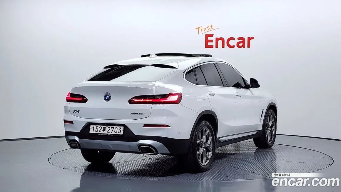 BMW X4 2022 из KR, фото 2