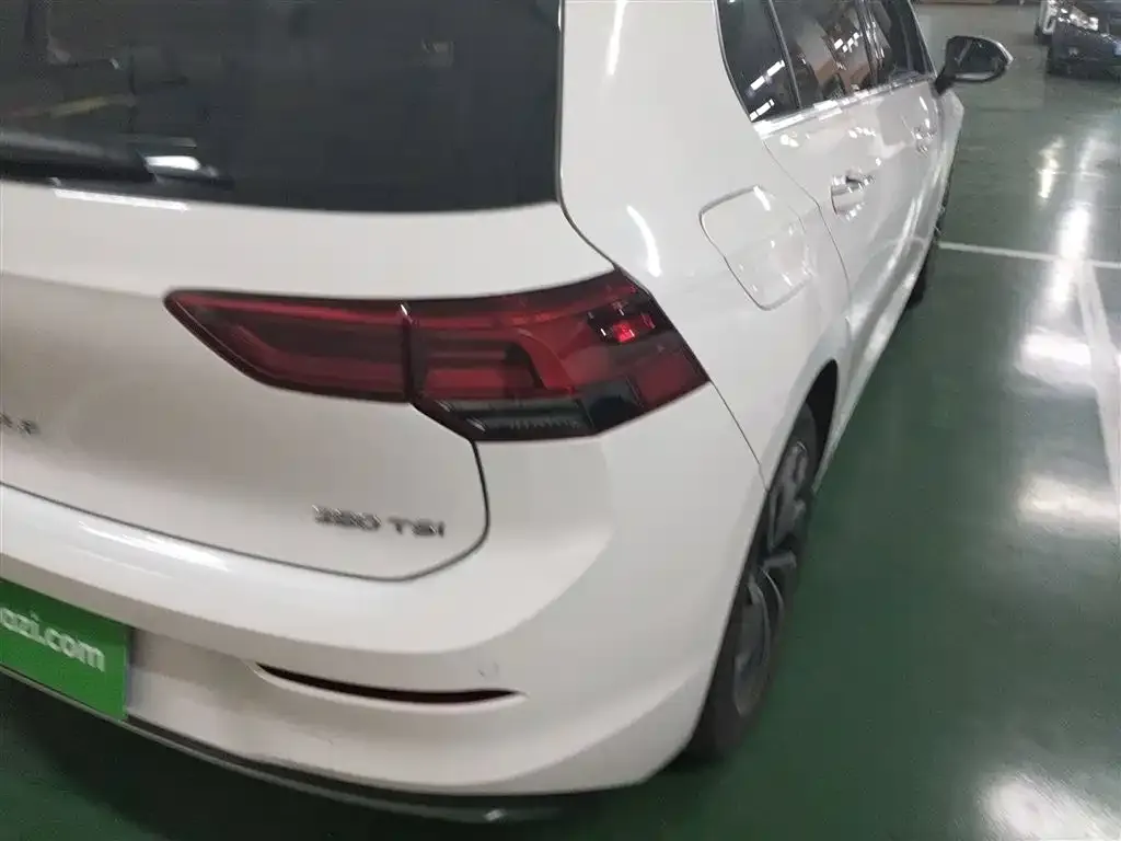 Volkswagen Golf 2022 из CN, фото 8
