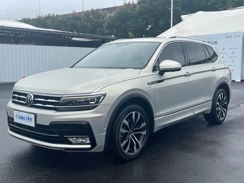 Volkswagen Tiguan L 2021 из CN, фото 1